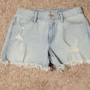 Universal thread Denim shorts Ripped/distress raw hem  0/25 beach beachy…